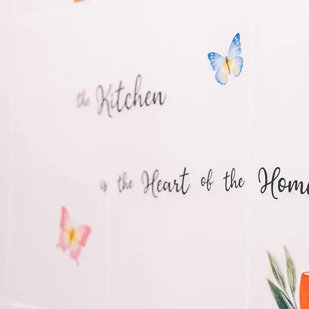 Le Pinky Bird - Lafayette Apartment Paris